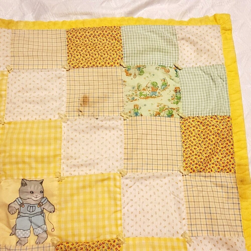 VTG Quilted Patchwork Baby Crib Blanket Yellow & Cute Cat Design 51" x 45" - Picture 7 of 10